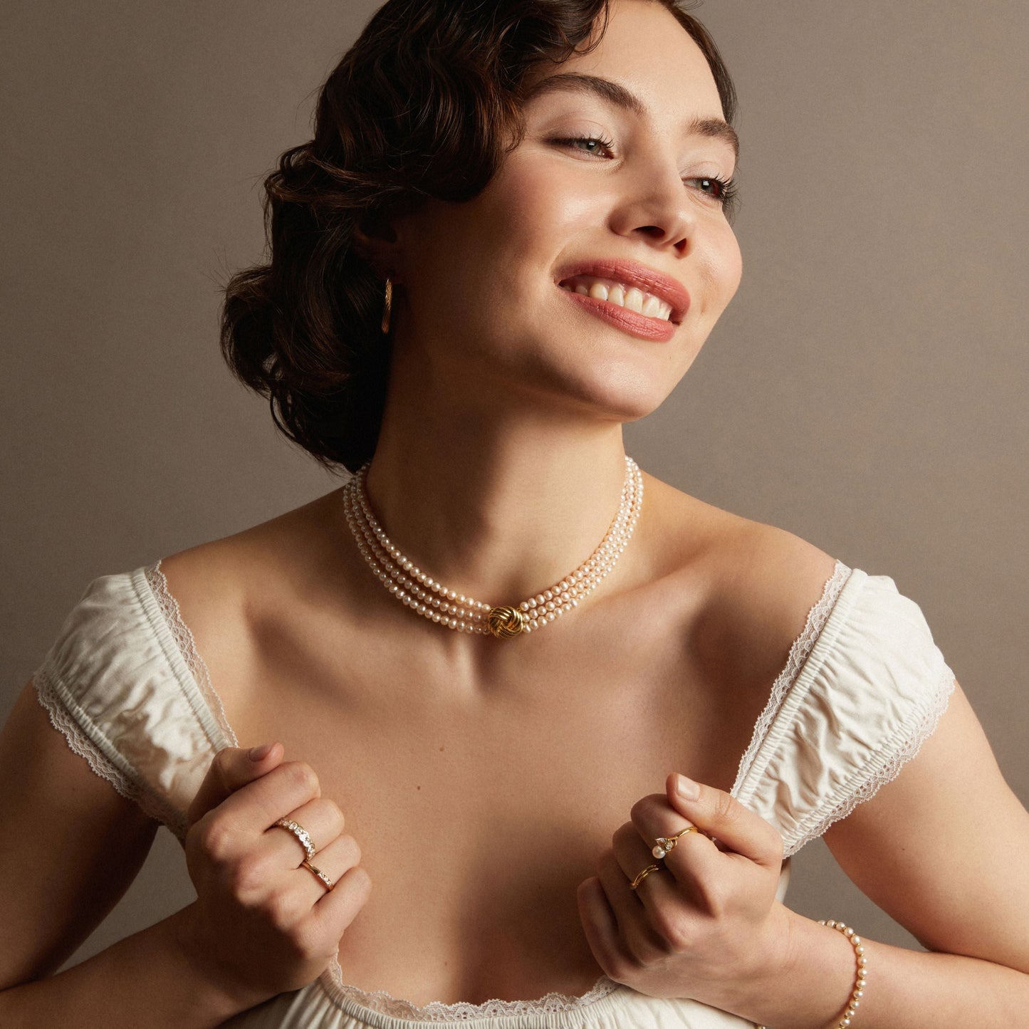 Aurate x Marilyn Monroe: Gold Knot Pearl Necklace