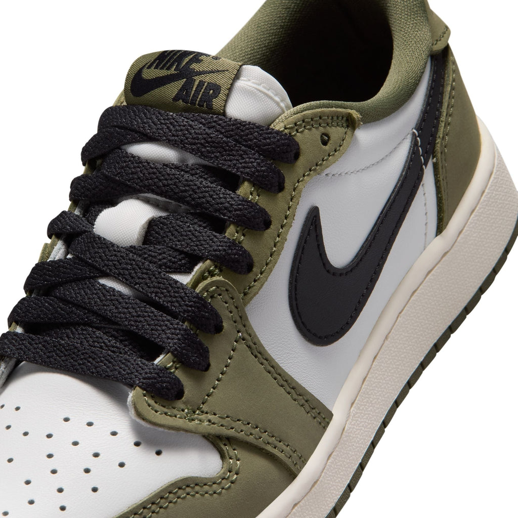 Air Jordan 1 Retro Low OG GS (Medium Olive/Black)