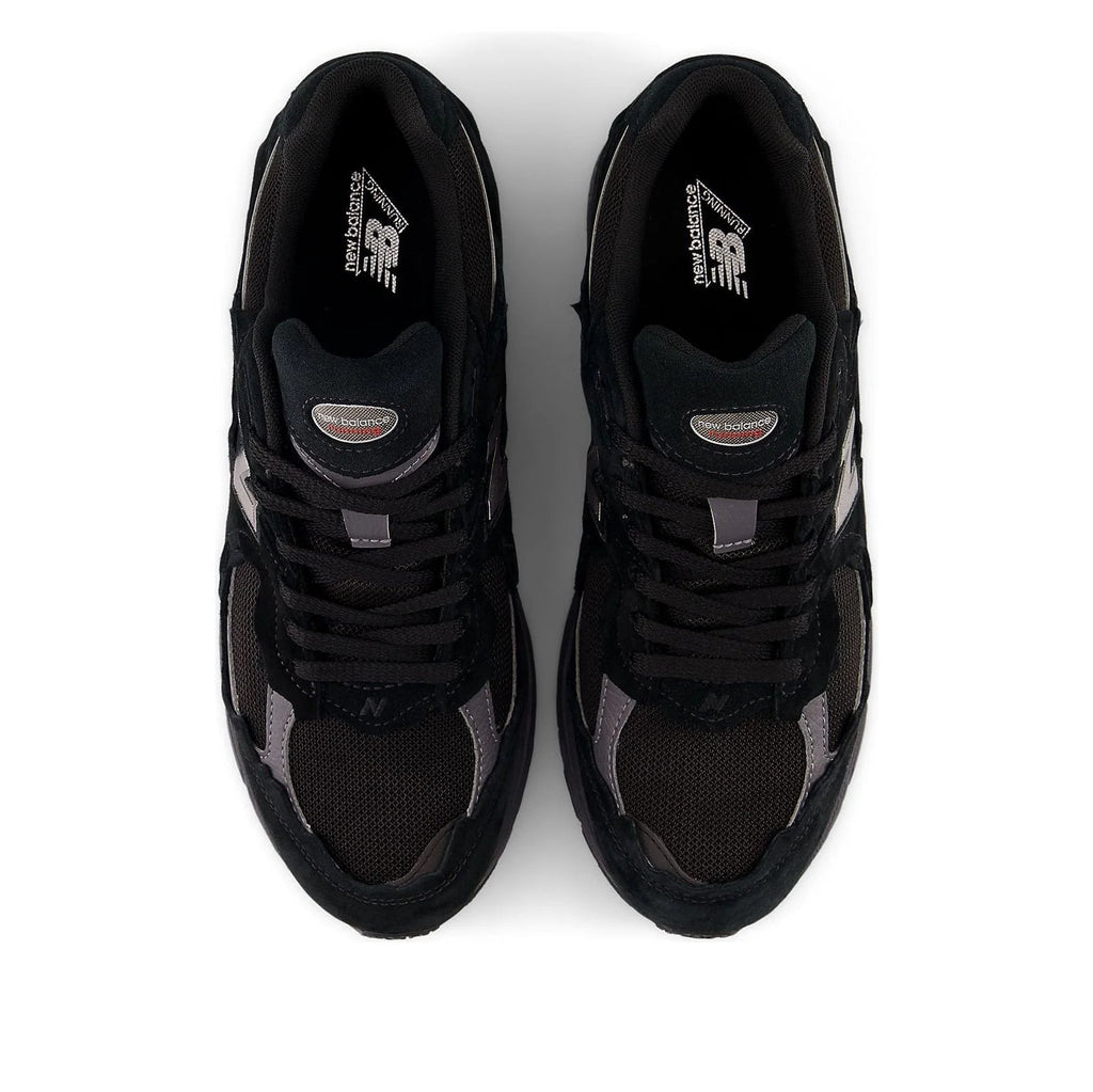 New Balance 2002R GORE-Tex (Black/Magnet)