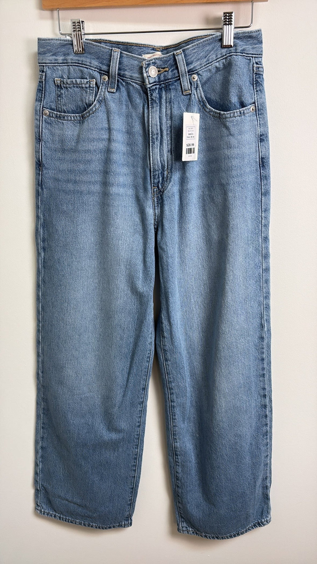 Levi's High Waisted Straight 28" Inseam Jeans, 28 (6)